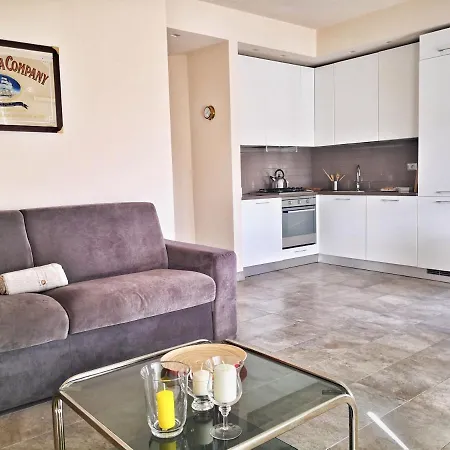 Deluxe Con Terrazza Sul Mare